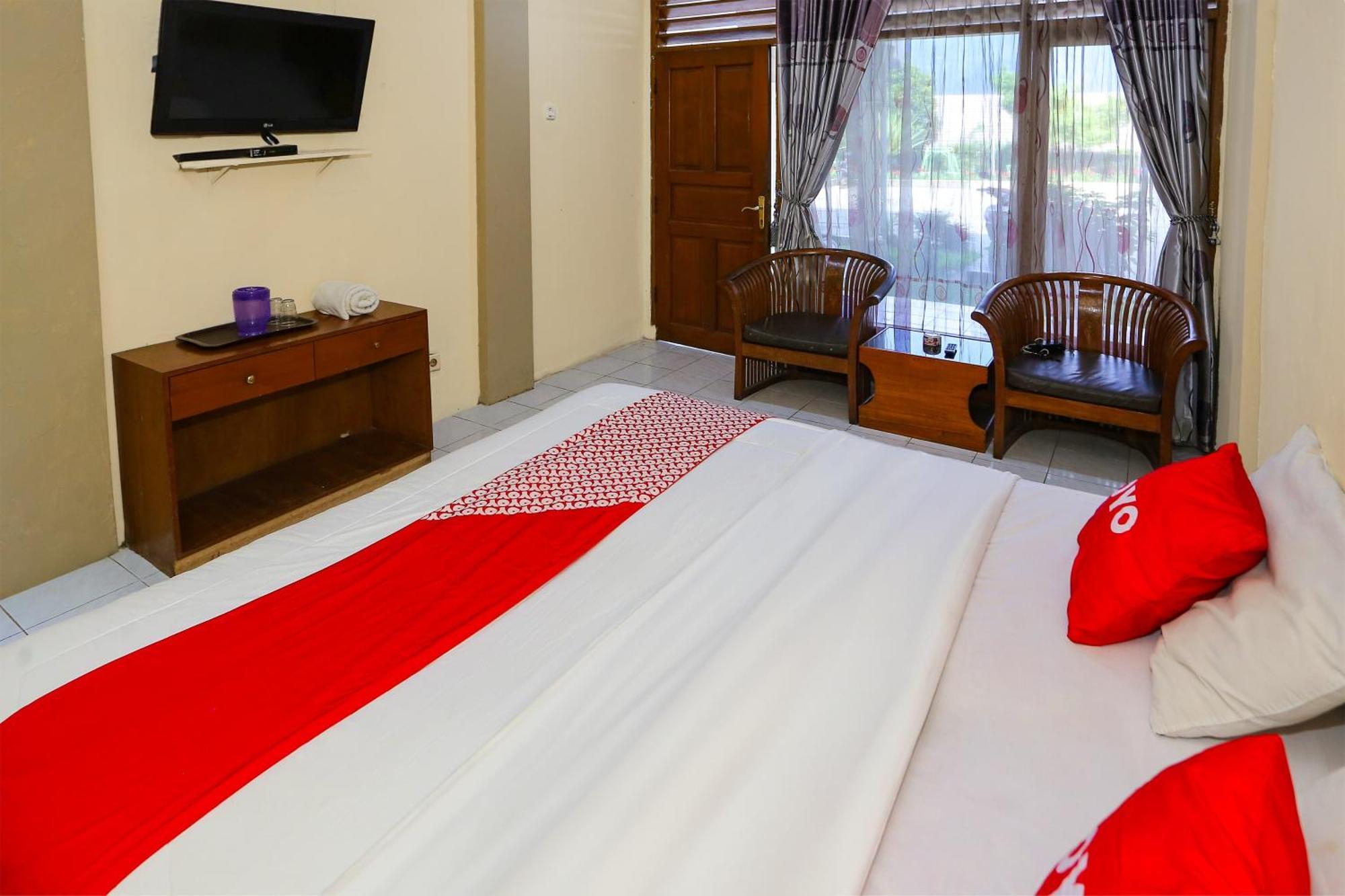 Capital O 93349 Hotel Gondangdia Bogor Kültér fotó